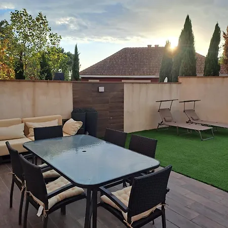 Acogedor Con Jardin Ideal Desconectar Hébergement de vacances