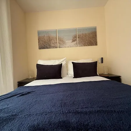 Hébergement de vacances Acogedor Con Jardin Ideal Desconectar Sotillo de la Adrada