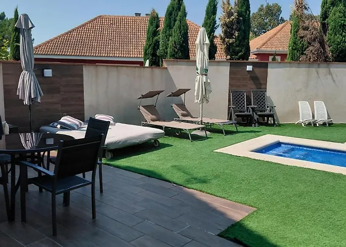 Acogedor Con Jardin Ideal Desconectar *